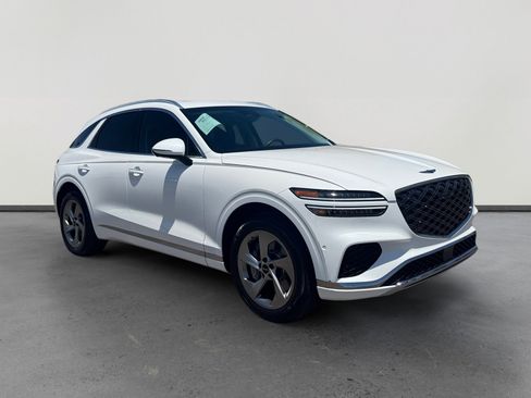 Used 2026 Genesis GV70 2.5T Advanced AWD/4WD image 7