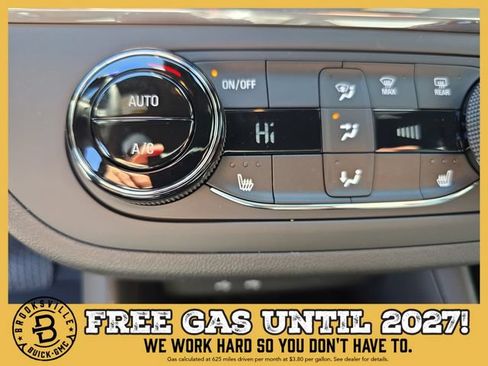 New 2026 Buick Envista Preferred w/ Convenience I Package FWD image 21