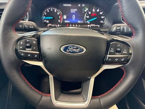 Certified 2023 Ford Explorer ST-Line w/ Class IV Trailer Tow Package AWD/4WD image 28