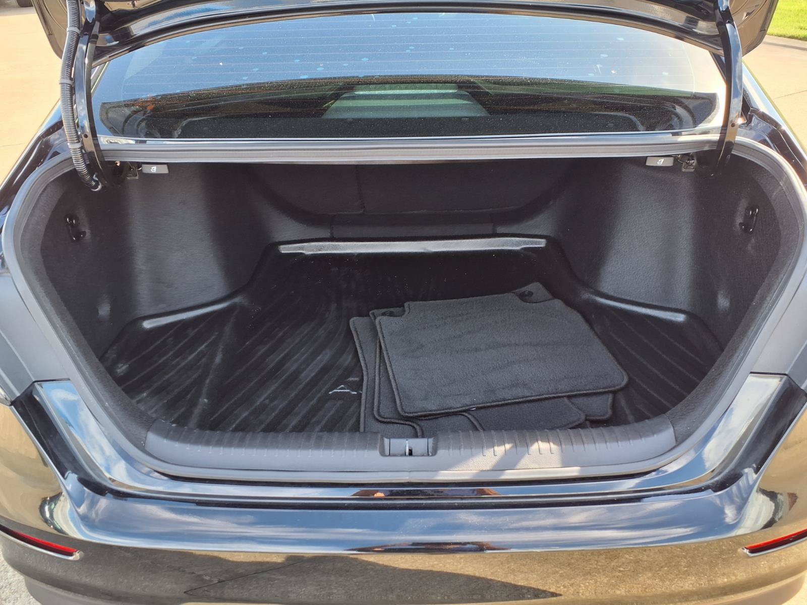 Certified 2023 Honda Accord EX image 5