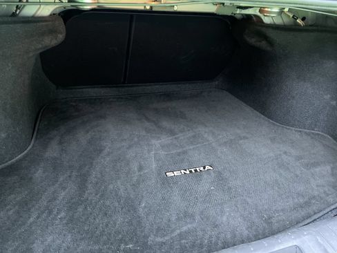 Used 2024 Nissan Sentra S FWD image 17