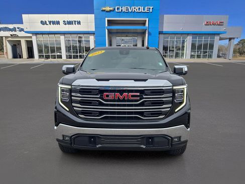 Certified 2023 GMC Sierra 1500 SLT w/ SLT Premium Package image 2