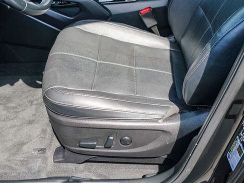 Certified 2022 Kia Telluride EX w/ EX Premium Package FWD image 20