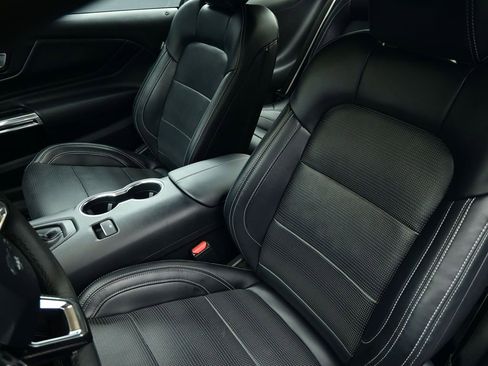 Used 2024 Ford Mustang GT Premium image 36