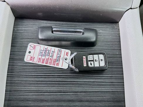 Used 2017 Honda Pilot EX image 20
