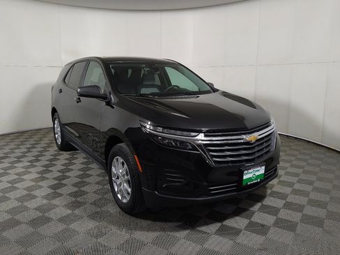 Used 2022 Chevrolet Equinox LS w/ LS Convenience Package image 14