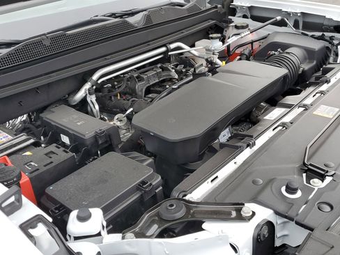 New 2026 Chevrolet Colorado ZR2 w/ Technology Package image 88