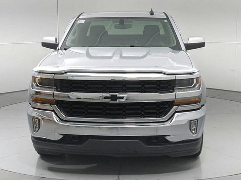 Used 2017 Chevrolet Silverado 1500 LT w/ All Star Edition AWD/4WD image 2