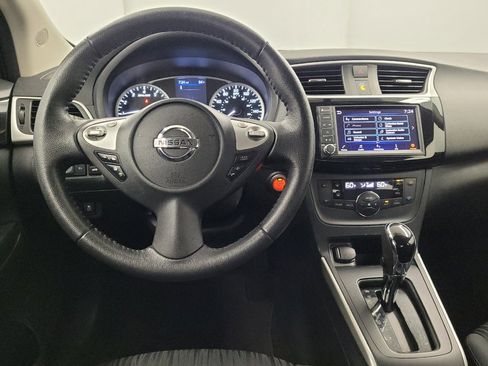 Used 2019 Nissan Sentra SV FWD image 22