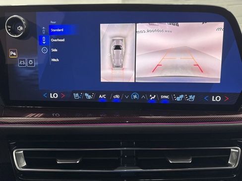 New 2026 Chevrolet Traverse RS image 18