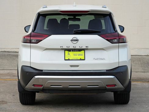 Used 2021 Nissan Rogue Platinum FWD image 47