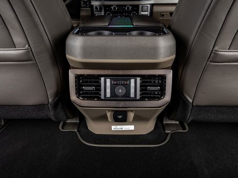 Used 2026 Ford F350 Platinum w/ Platinum Plus Package image 33