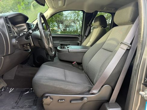 Used 2013 Chevrolet Silverado 1500 LT image 11