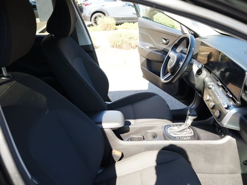 Used 2024 Hyundai Kona SEL AWD/4WD image 22
