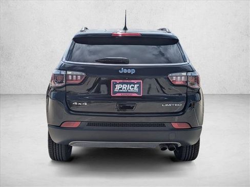 Used 2022 Jeep Compass Limited AWD/4WD image 7