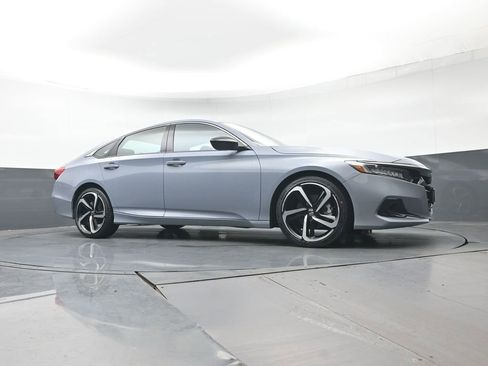 Certified 2022 Honda Accord Sport image 37