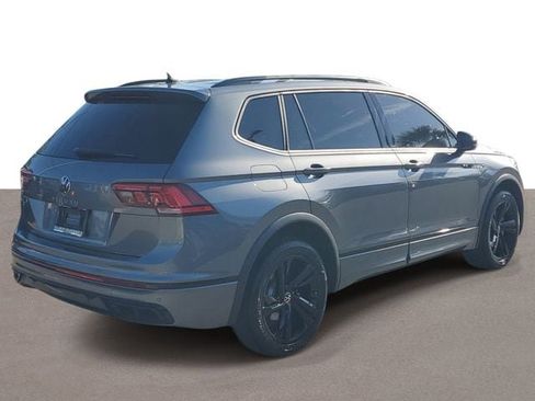 Certified 2023 Volkswagen Tiguan SE R-Line FWD image 2