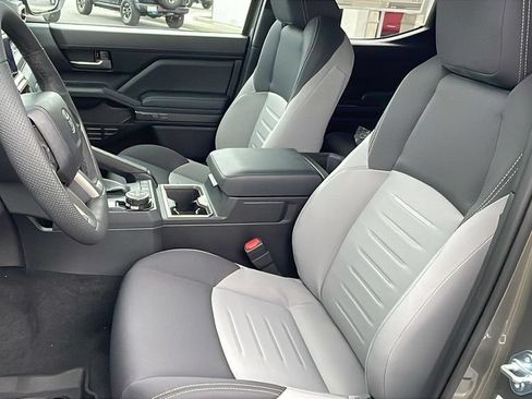 New 2026 Toyota Tacoma TRD Off-Road AWD/4WD image 12