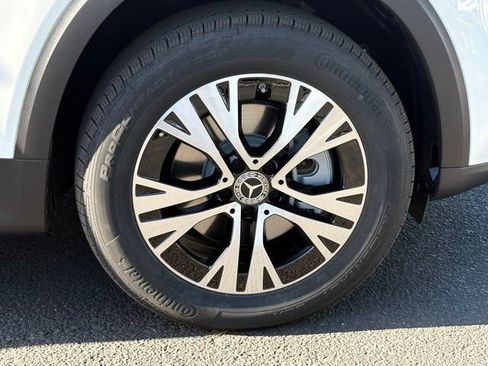 New 2026 Mercedes-Benz GLB 250 4MATIC image 26