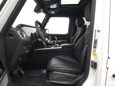 Used 2024 Mercedes-Benz G 63 AMG 4MATIC image 8