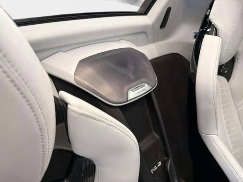 Used 2024 Chevrolet Corvette Z06 w/ Z07 Performance Package image 26