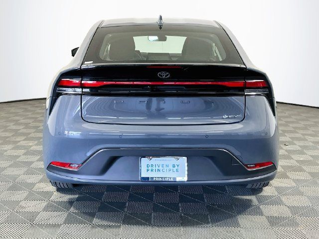 Certified 2024 Toyota Prius LE FWD image 7