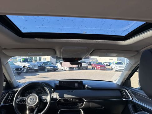 Used 2024 MAZDA CX-90 3.3 Turbo w/ Preferred Plus image 19