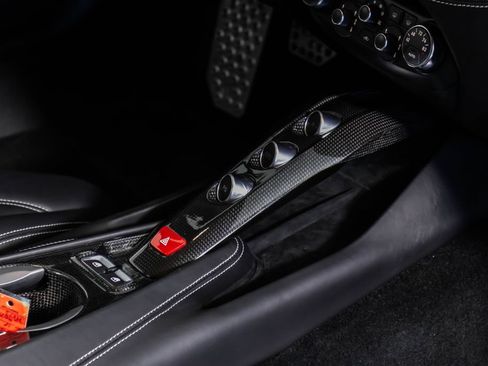 Used 2014 Ferrari F12 Berlinetta RWD image 52