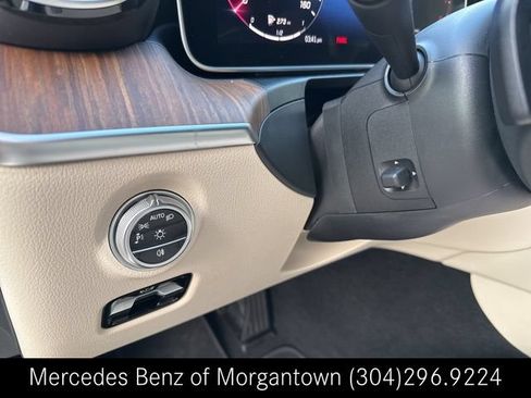 Used 2024 Mercedes-Benz C 300 4MATIC Sedan image 15