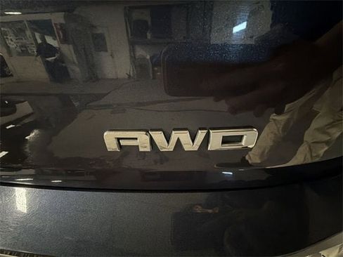 Used 2019 GMC Terrain Denali w/ Advanced Safety Package image 68