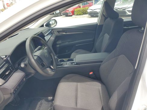 Used 2025 Toyota Camry LE FWD image 15