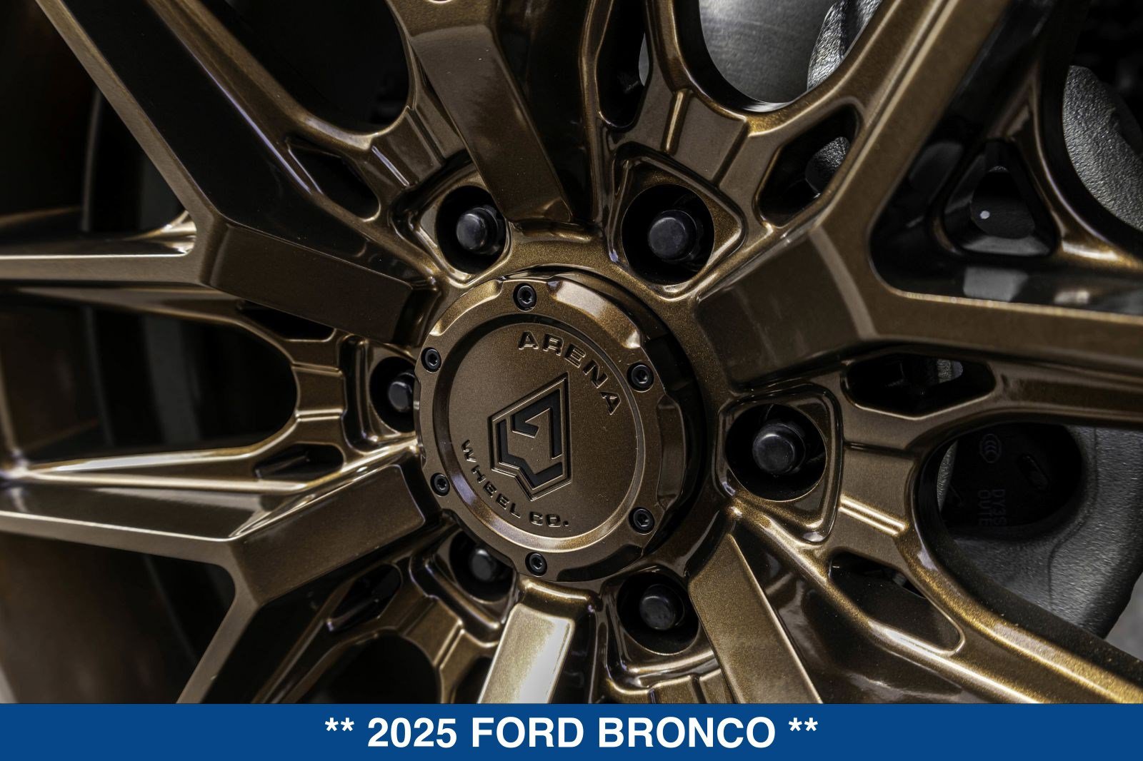 Used 2025 Ford Bronco Badlands AWD/4WD image 31