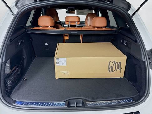 Used 2026 Mercedes-Benz GLC 300 4MATIC image 10