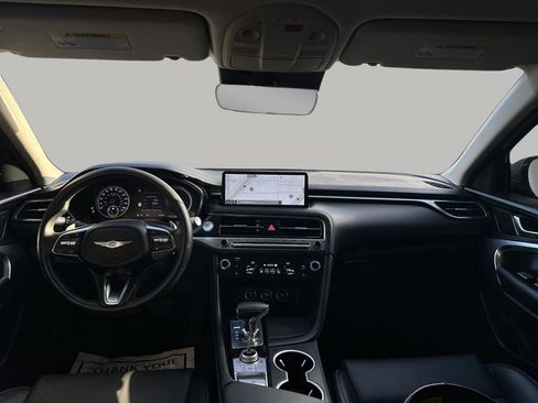 Used 2025 Genesis G70 2.5T RWD image 21