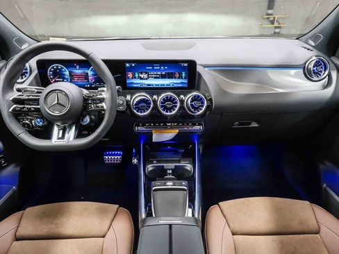 New 2026 Mercedes-Benz GLA 35 AMG 4MATIC image 13