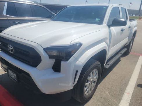 Used 2024 Toyota Tacoma SR RWD image 1