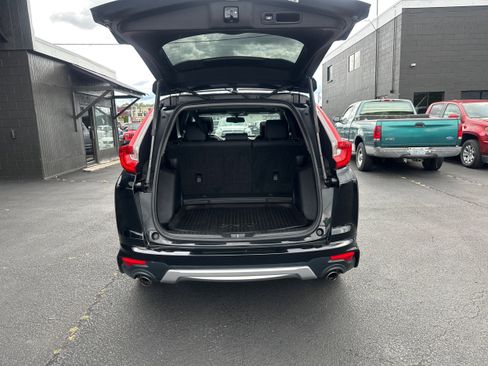 Used 2018 Honda CR-V Touring image 11