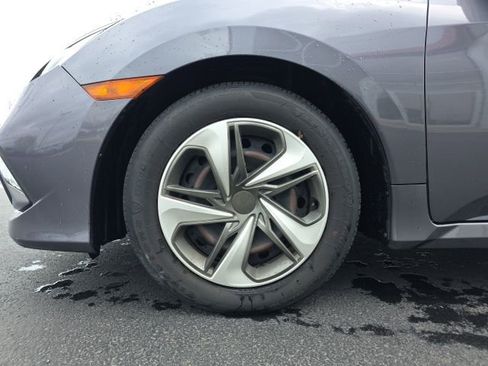 Used 2019 Honda Civic LX image 9