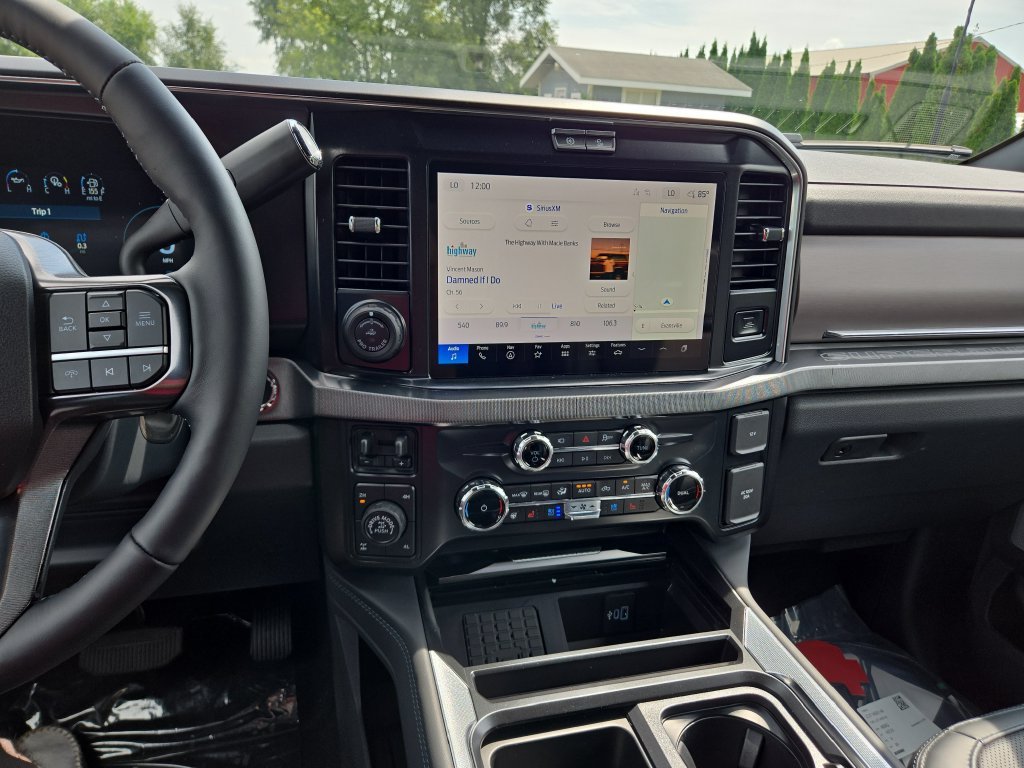 New 2026 Ford F250 Platinum w/ Tremor Off-Road Package AWD/4WD image 15