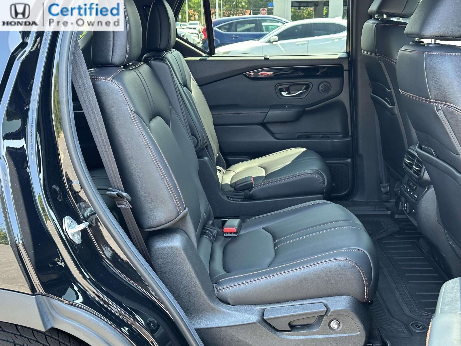 Certified 2025 Honda Pilot TrailSport image 7