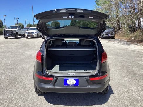 Used 2016 Kia Sportage EX image 9