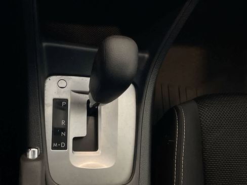 Used 2015 Subaru Crosstrek 2.0i Premium image 20