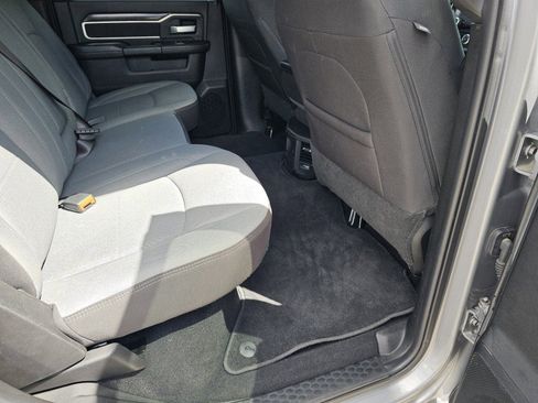 Used 2024 RAM 2500 Big Horn w/ Bed Utility Group image 5