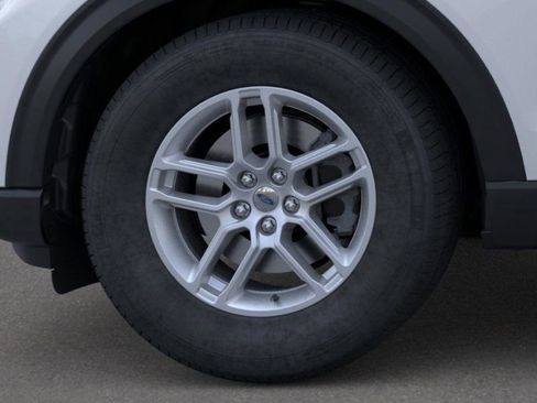 Used 2026 Ford Explorer Active image 19