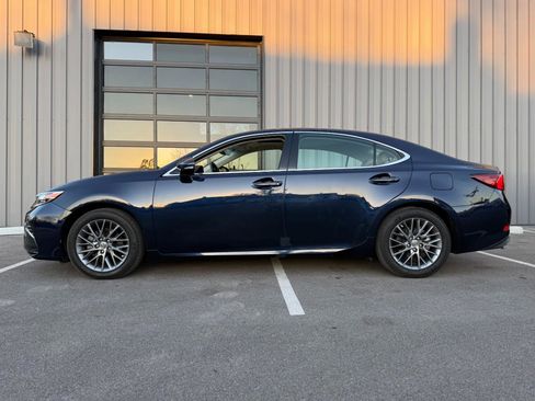 Used 2018 Lexus ES 350 w/ Navigation System Package image 8