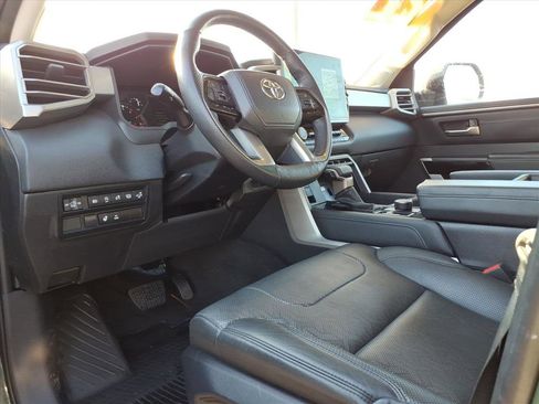 Used 2022 Toyota Tundra Limited image 13