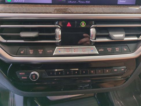 Used 2022 BMW X3 xDrive30i w/ Premium Package 2 image 25