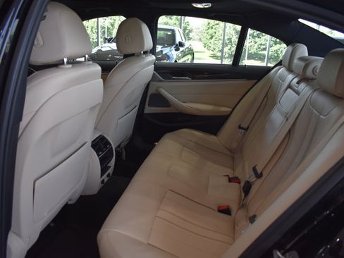 Used 2017 BMW 540i xDrive AWD/4WD image 23