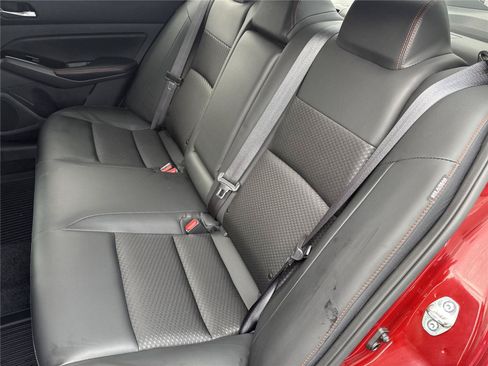Used 2025 Nissan Altima 2.5 SR FWD image 30