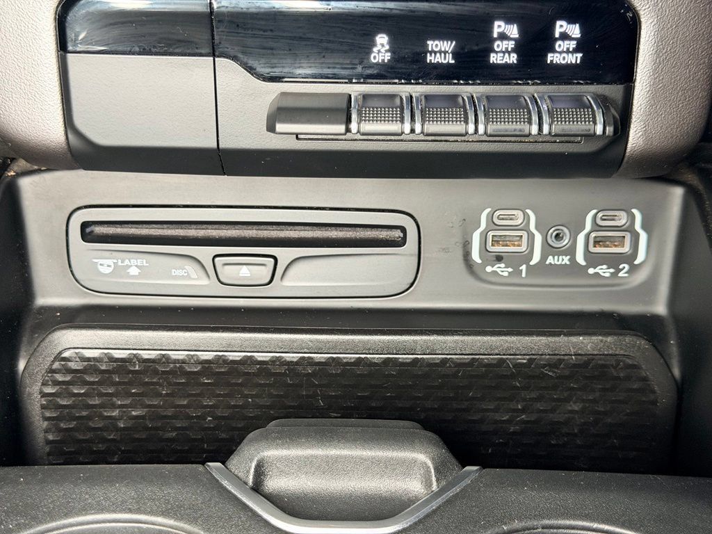 Used 2019 RAM 1500 Big Horn AWD/4WD image 14